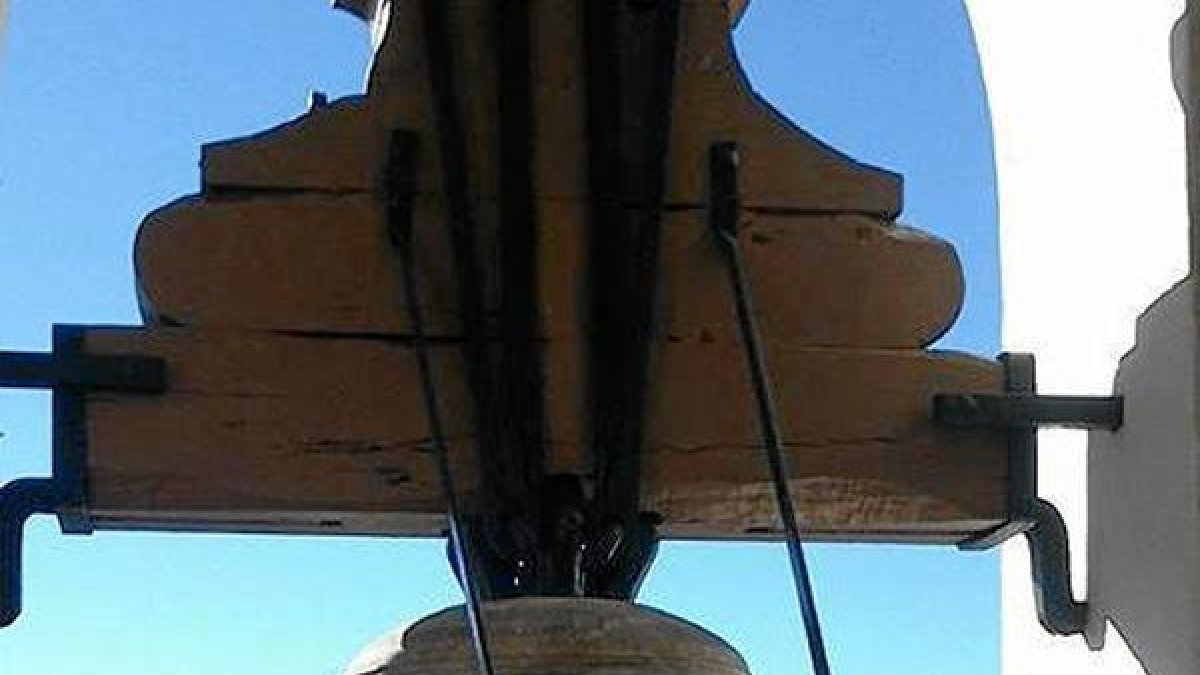 El himno sonará desde el campanario el día 22.