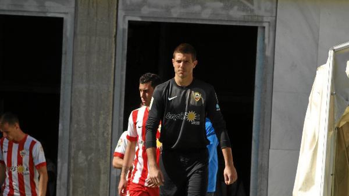 Víctor Ibáñez, un grande en el Almería Bx,auto,