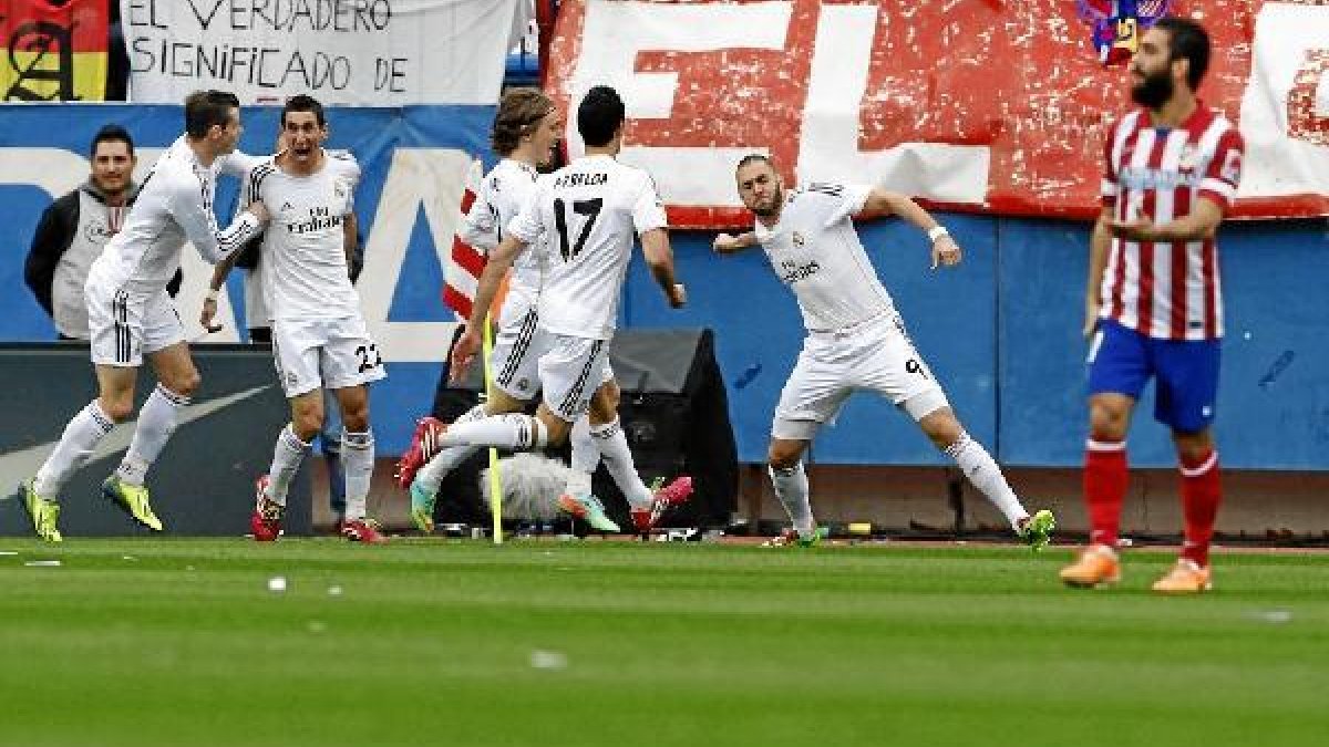 Benzema adelantó al Real Madrid en el minuto 3x