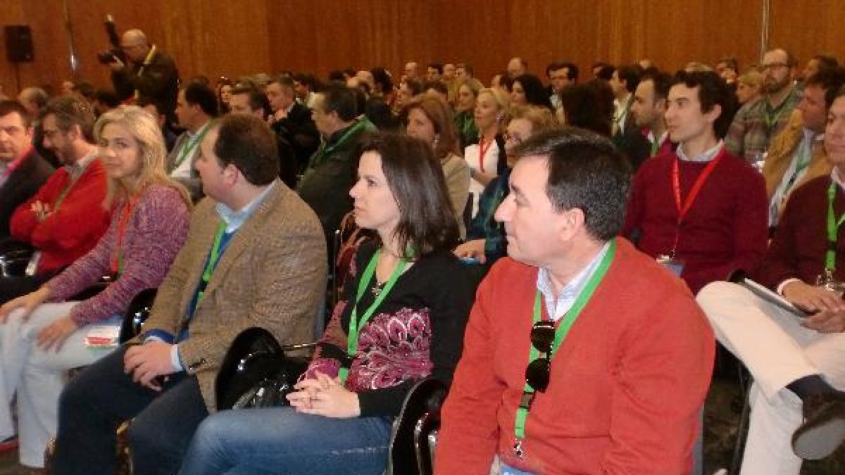 Primera reunión del Comité Ejecutivo esta mañanae;clip:rect(469