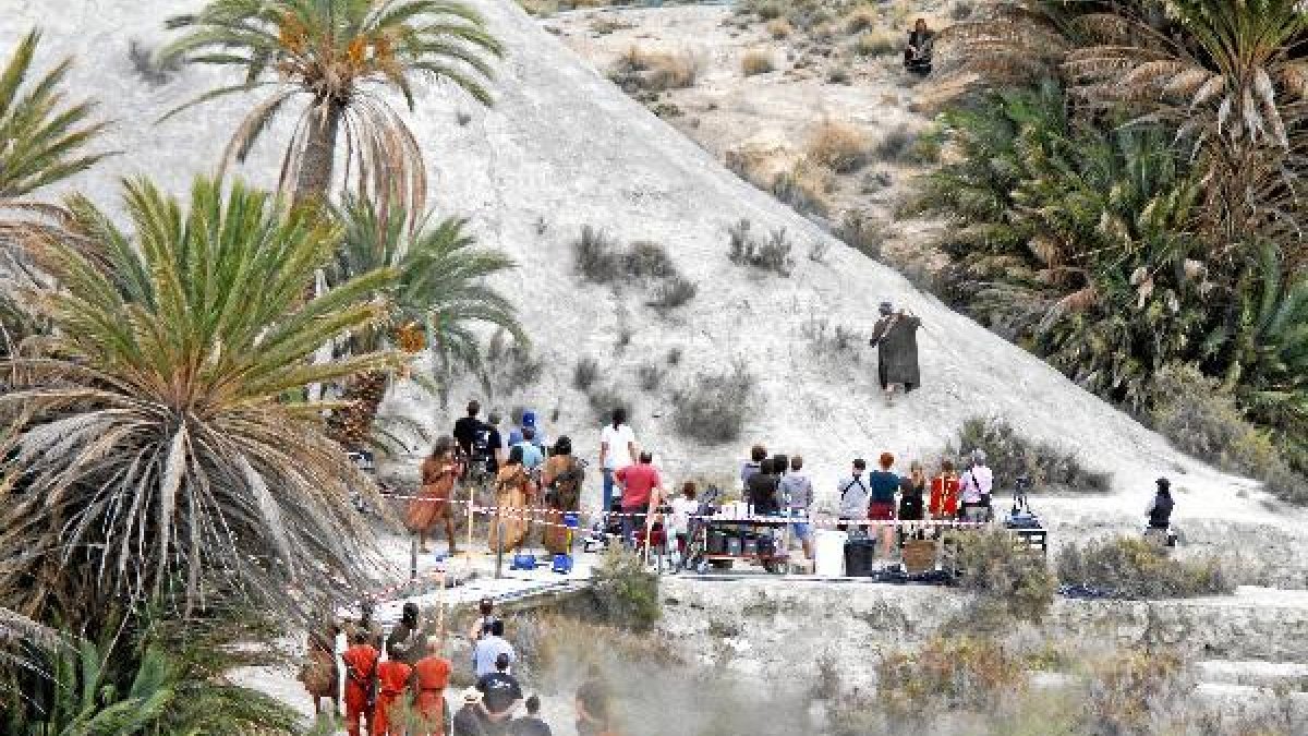 Rodaje de ‘Exodus’, de Ridley Scott, el pasado mes de octubre en Tabernas.tyle>.apqj{posit