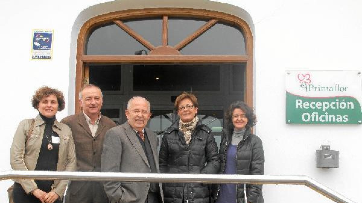La delegada de Economía en su visita a Primaflore;clip:rect(469