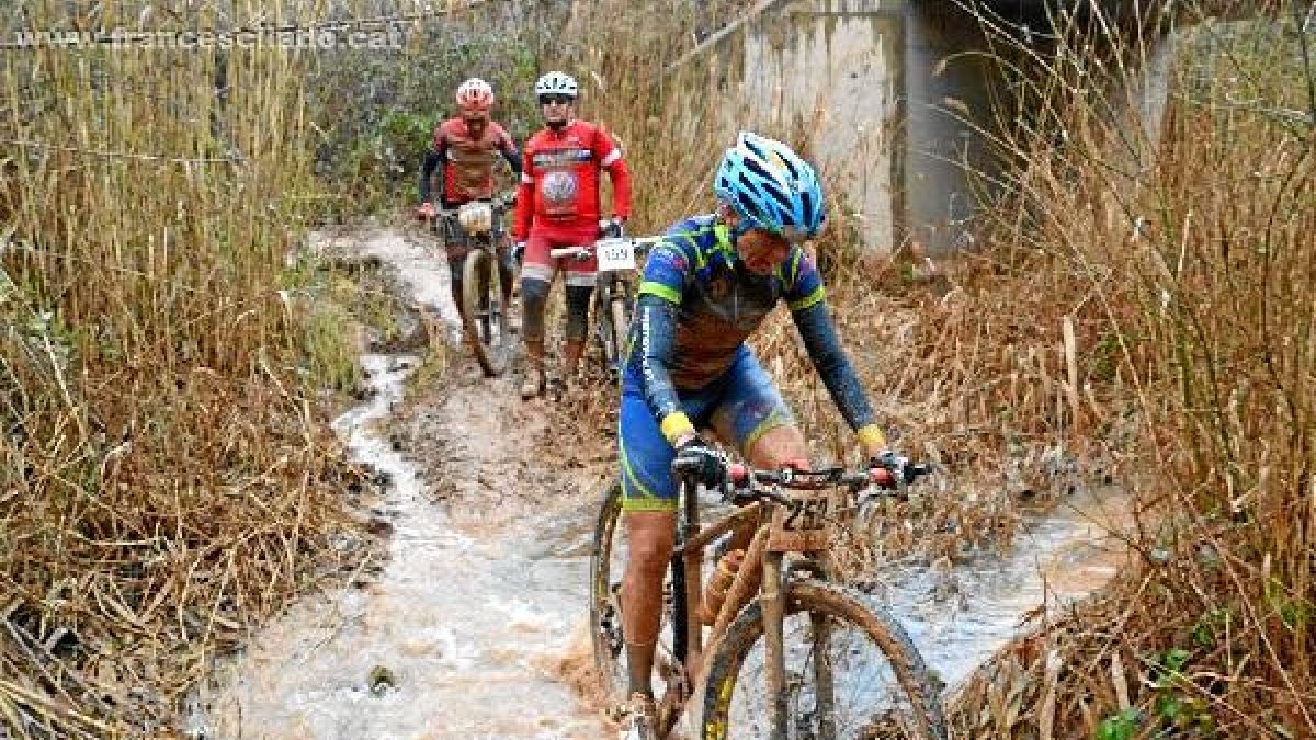 Ciclismo de alto nivel.o,469px);}</st