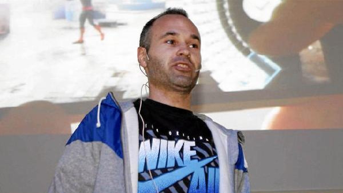 Iniesta ha estado este martes en un acto promocionale;clip:rect