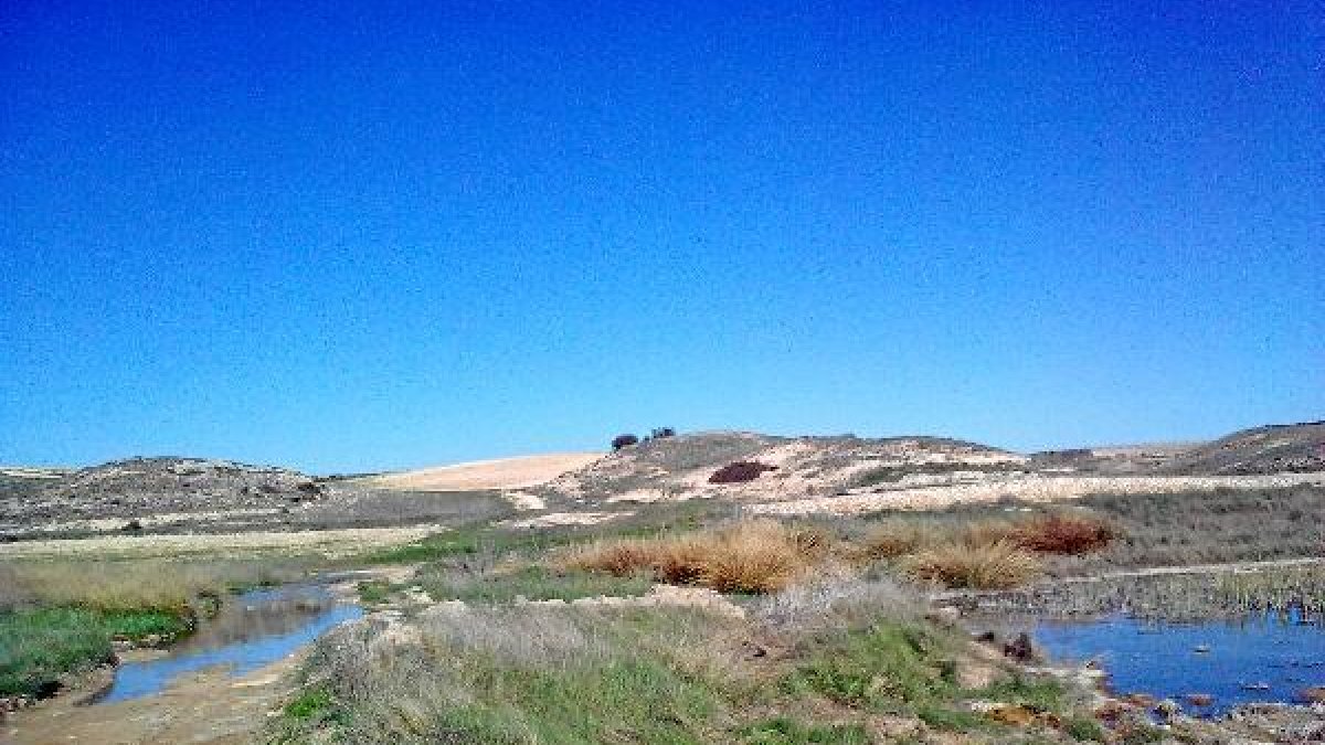 El lugar donde nace este famoso río en Almería. e;clip:rect(469