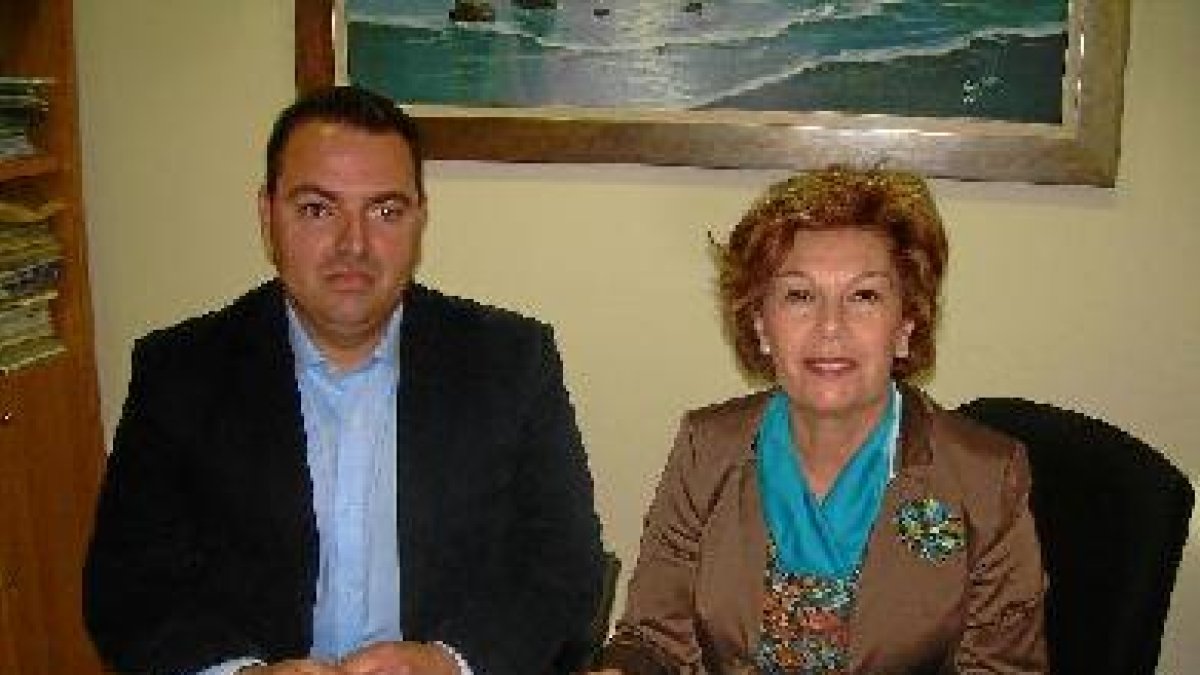 La presidenta de los enfermeros, Carmen del Pozo. e;clip:rect(4