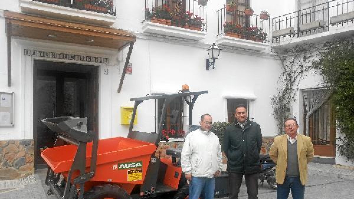 Vehículo adquirido por el Ayuntamiento.x,auto,a