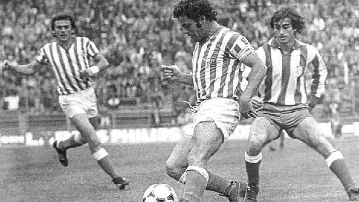 Antonio Benitez marcó época en el Real Betis.x,