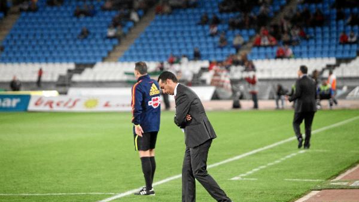 Jose Luis Oltra en su etapa de entrenador del Almería.e;clip:re