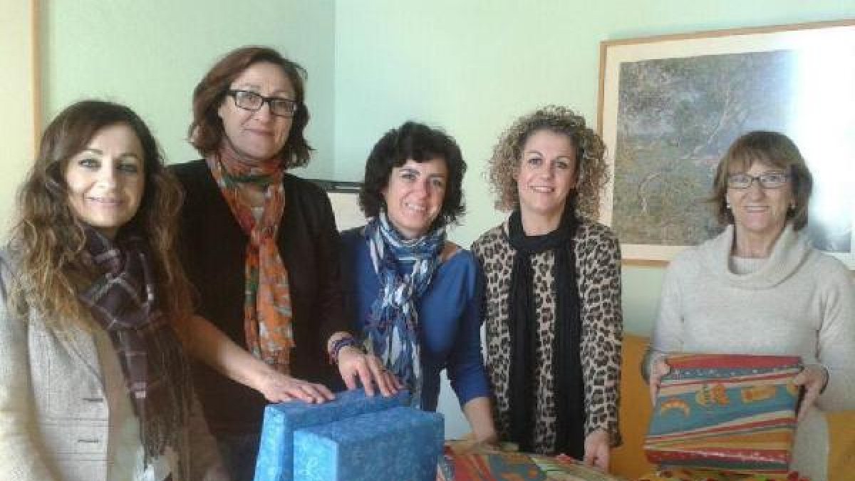 La delegación de Albox antes de realizar la entrega.e;clip:rect