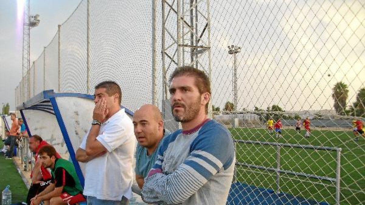 Héctor quiere hacer carrera en los banquillosx,