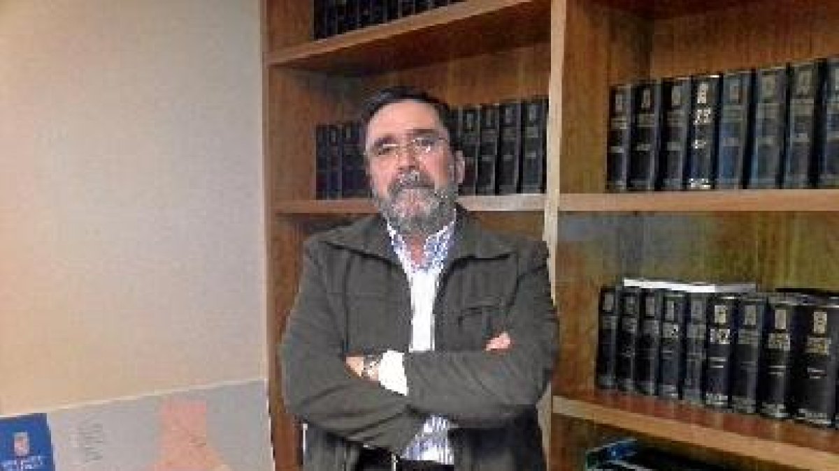 Juan Martínez, secretario provincial del Partido Andalucista.e;