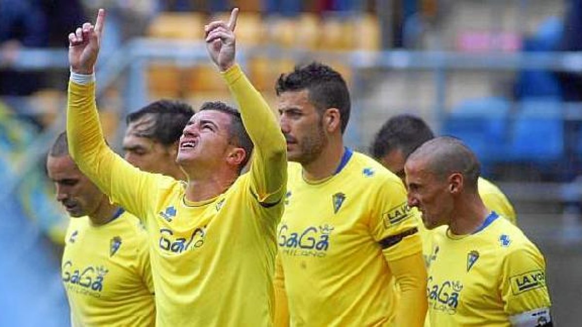 Los futbolistas del Cádiz pasan por un momento delicado a nivel institucional y particular.<