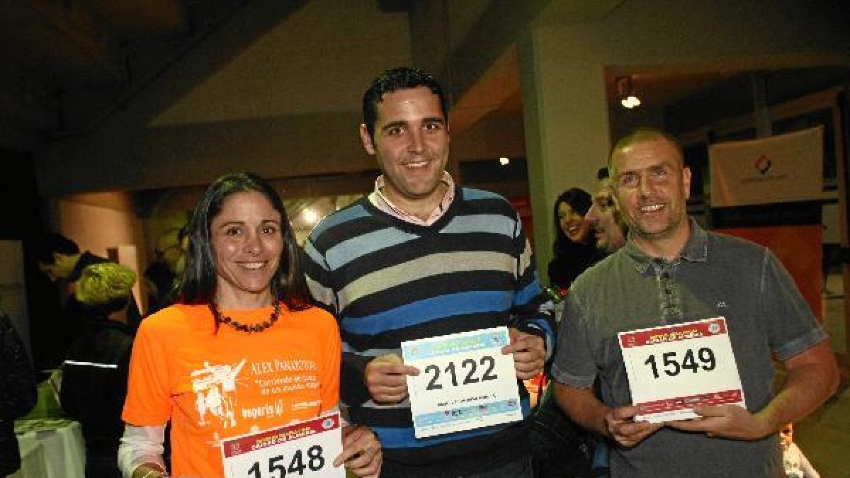 El concejal Alonso, en el centro, en la anterior Feria del Corredortyle>.apqj{position:abs