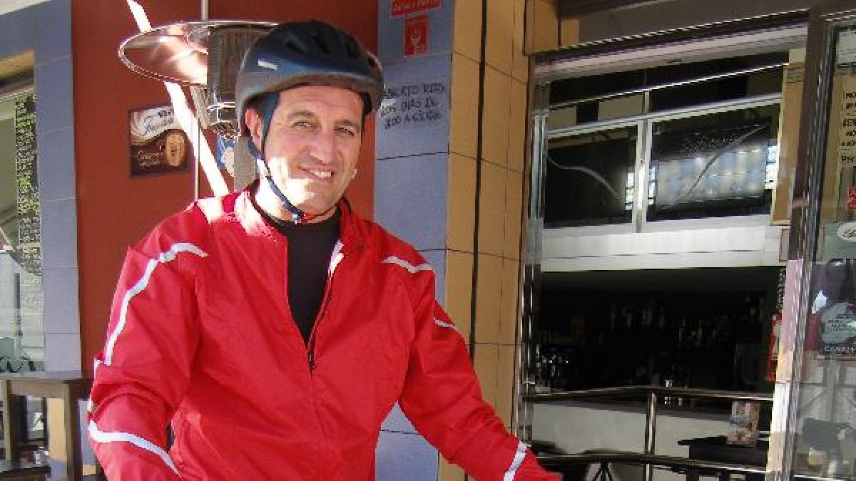 El roquetero Luis Juárez es ciclista semiprofesional.e;clip:rec