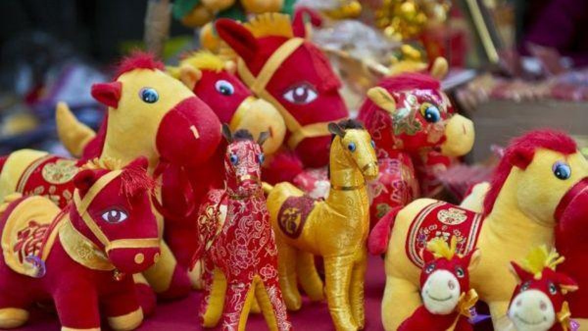 El Caballo simboliza el Año Nuevo Chino  x,auto