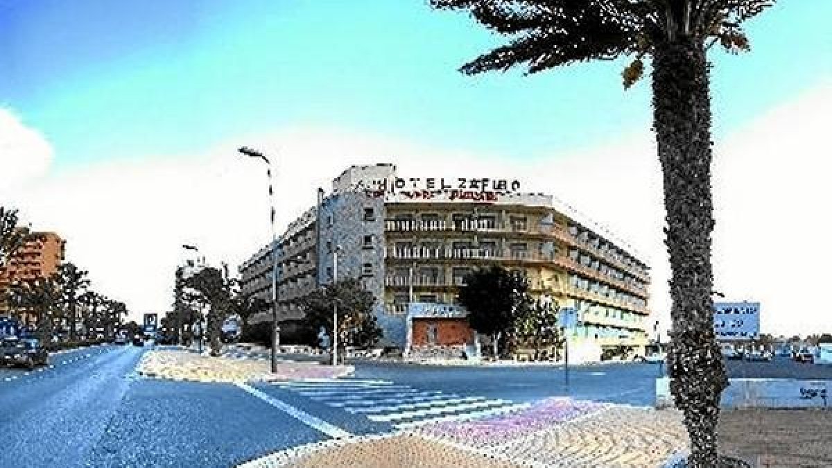 Hotel Zafiro, en mal estado de conservaciónx,au