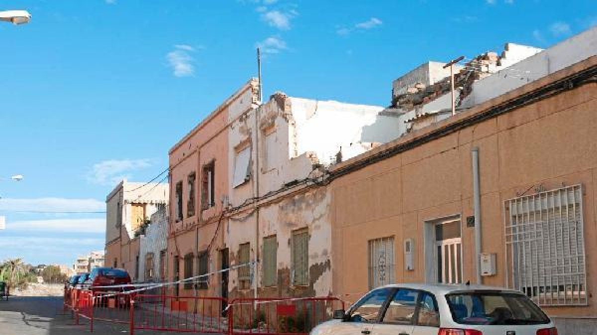 Estado del inmueble tras los desprendimientos de la pasada semana.tyle>.apqj{position:abso