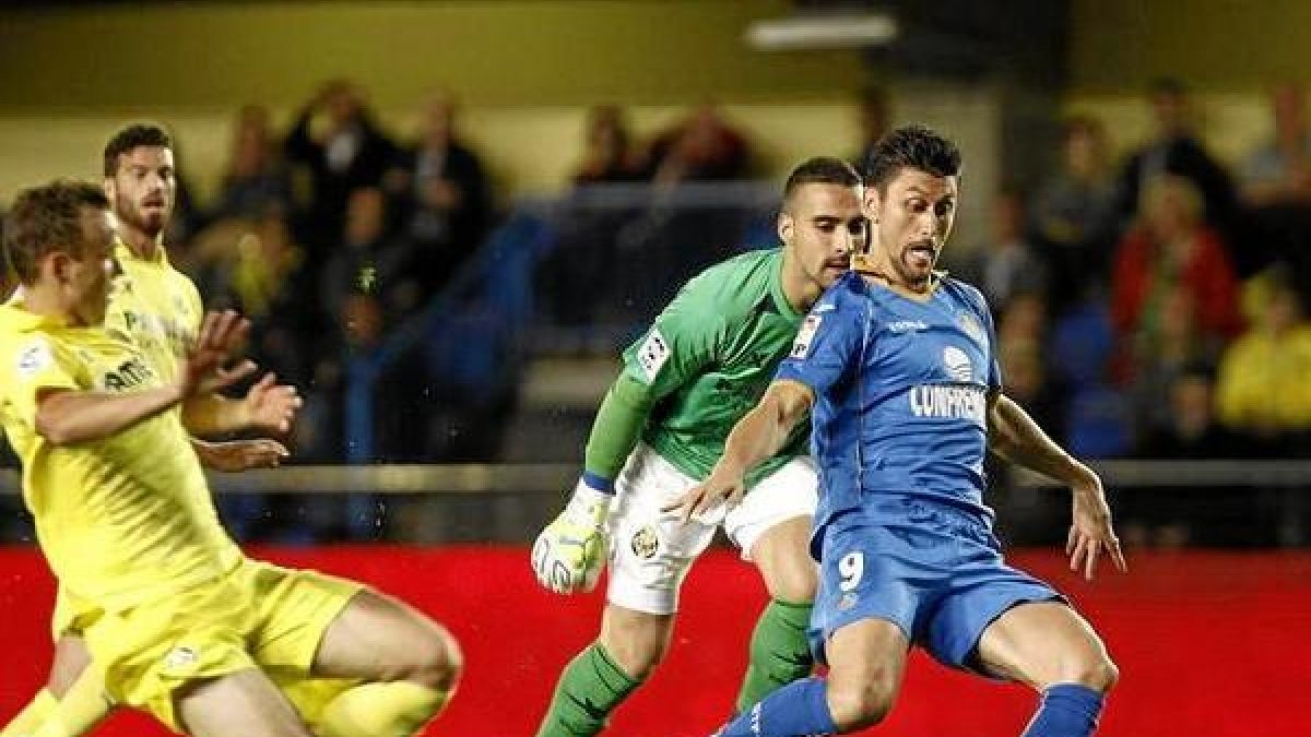 Ciprian Marica, en El Madrigal.o,469p