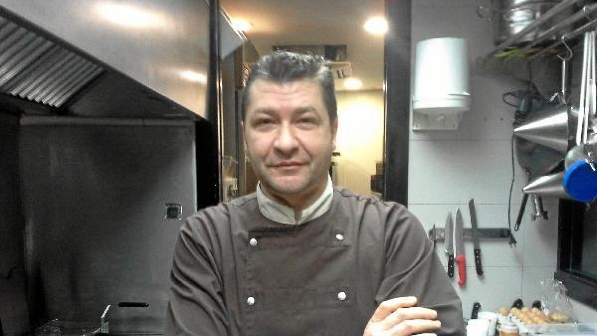 El cocinero Paco preparará unos menús muy especialese;clip:rect