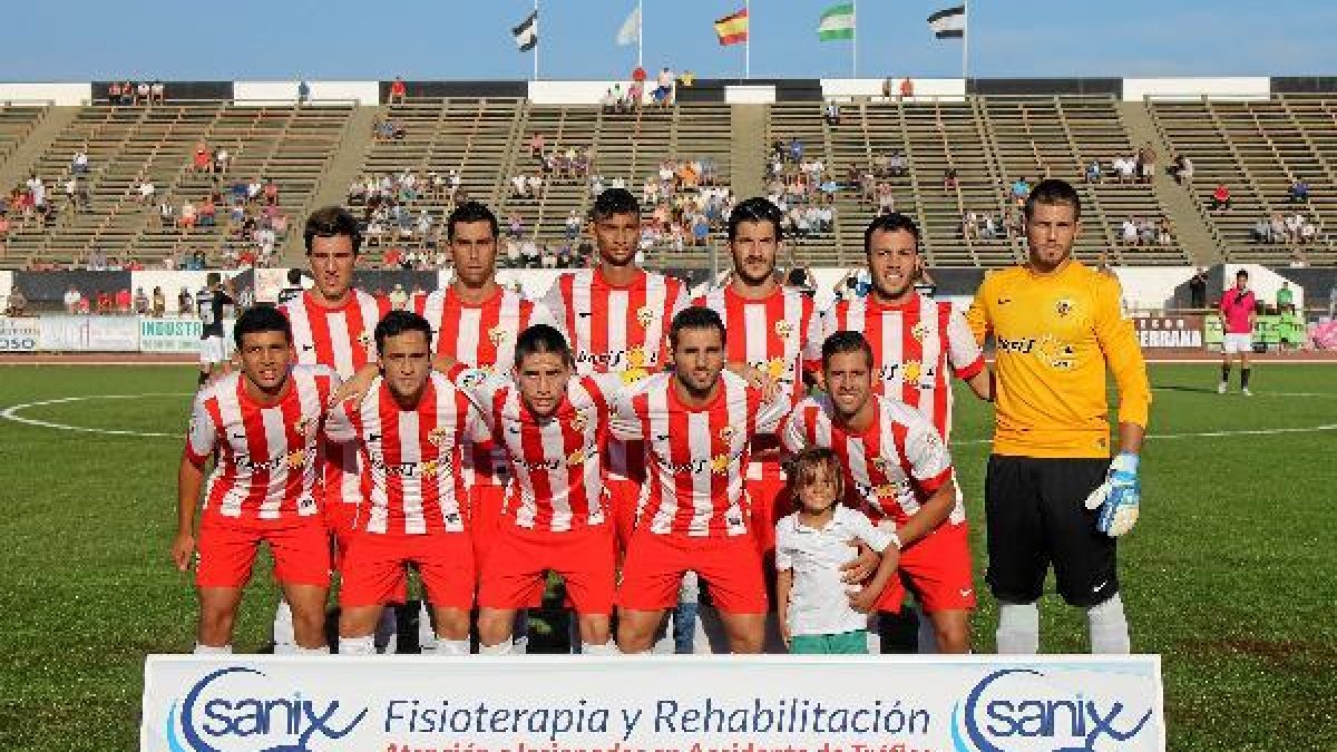 El once del Almería B que jugó en La Líneax,aut