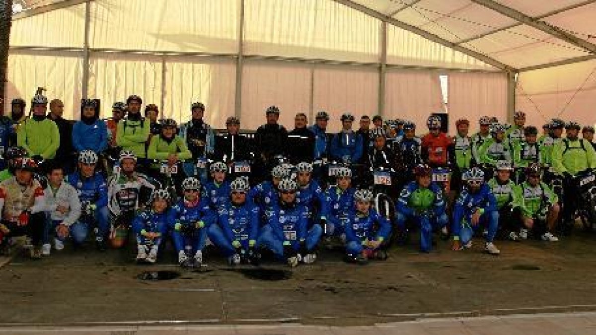 Participantes en la actividado,469px)