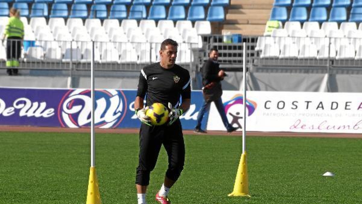 Esteban cree que el 6-1 de Bilbao no debe afectar al grupo.e;cl