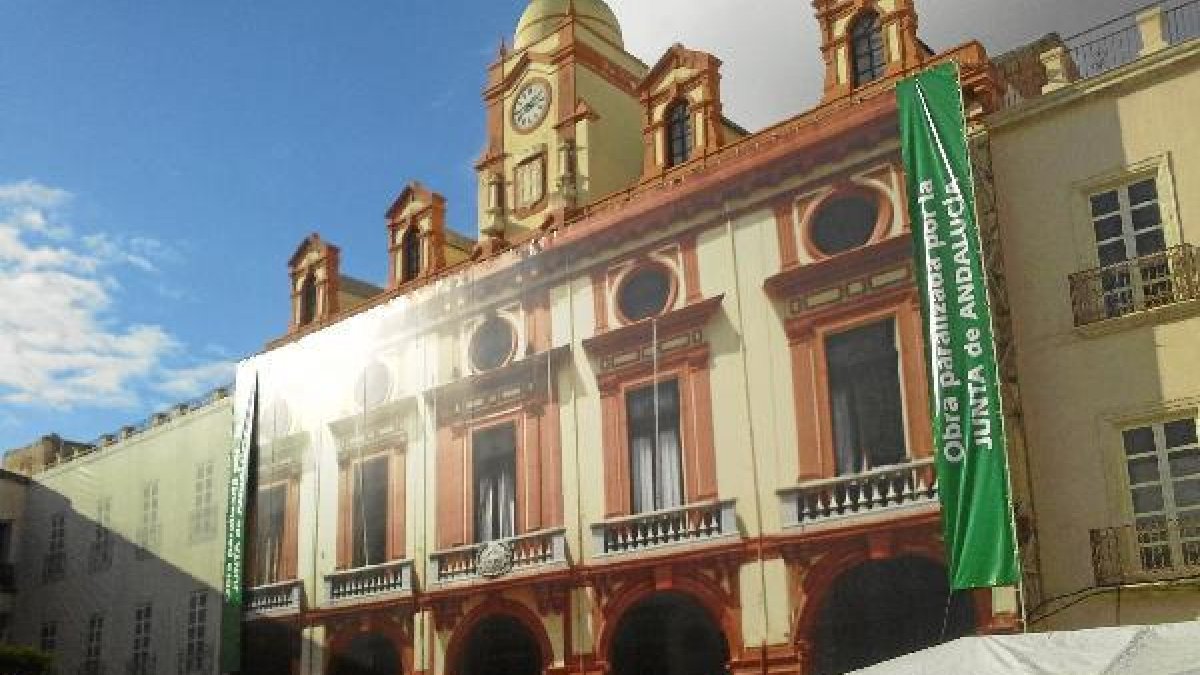 Fachada de la Casa Consistorialo,469p