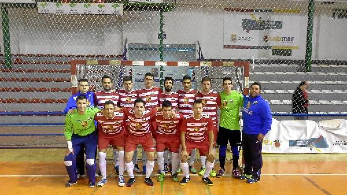 Los chuicos del Bayyana con sus nuevas camisetas.e;clip:rect(46