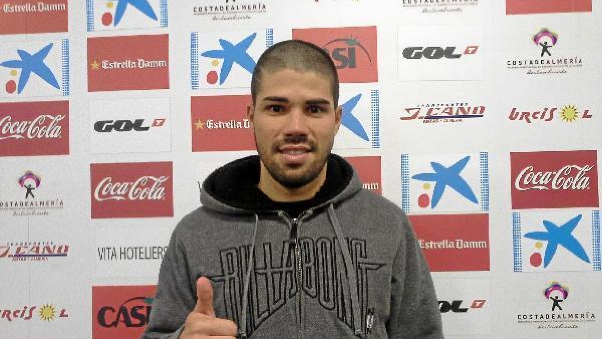 Tiago, centrocampista brasileño que ha llegado para el filial del Almeríatyle>.apqj{positi