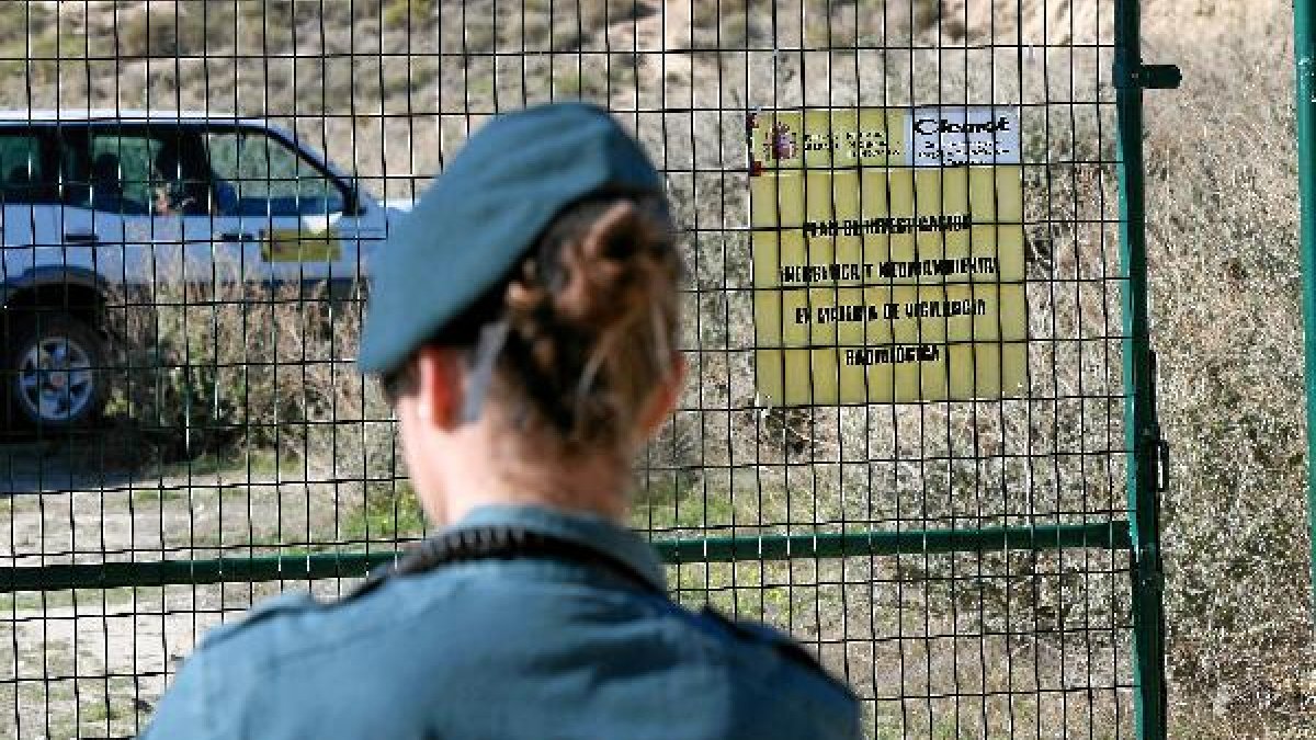 Zona vallada en la que está el terreno supuestamente radiactivo
