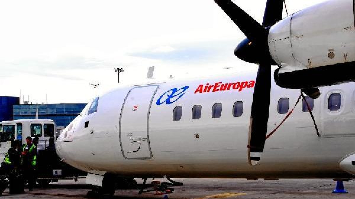 Avión similar al que operará en la ruta entre Almería y Sevilla a partir del próximo miércoles, 15 d