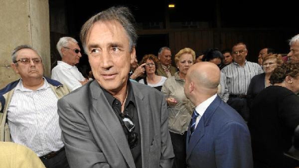 Miguel Ángel Portugal seguirá haciendo las américas.e;clip:rect