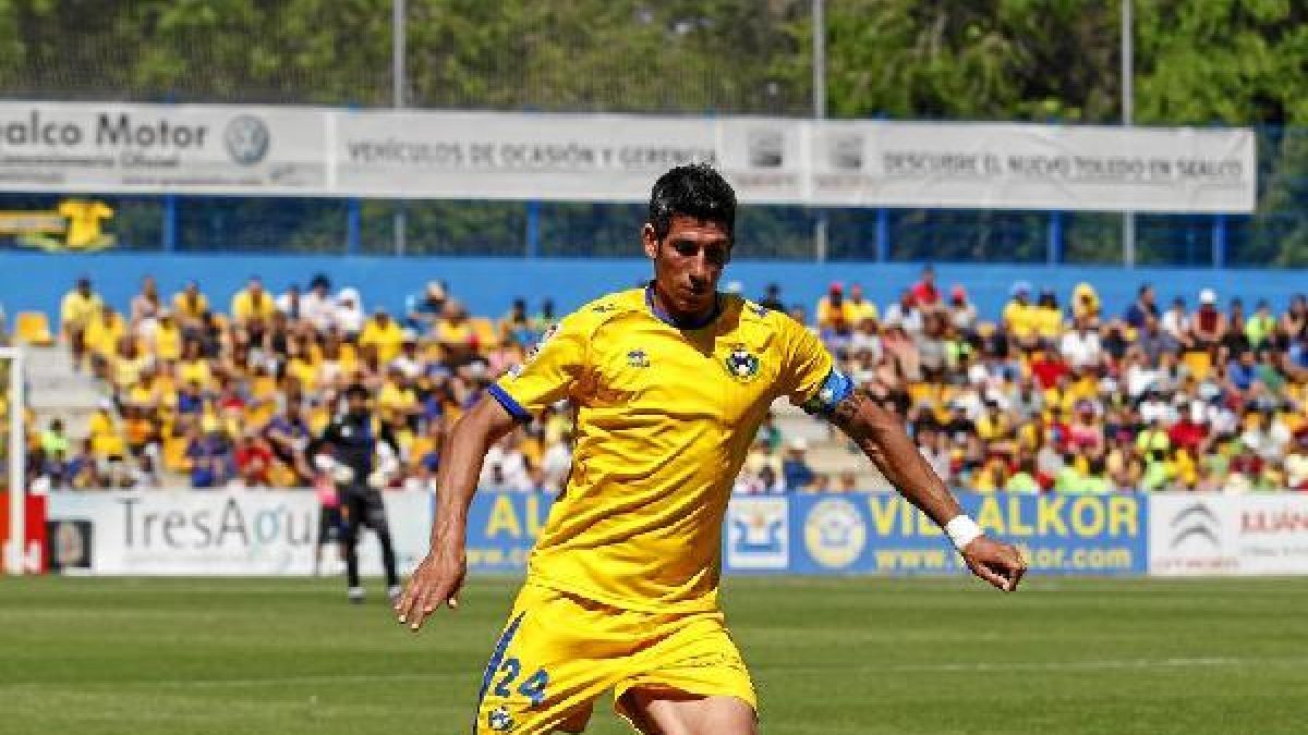 Nagore llevaba dos temporadas peleando por la Primera con el Alcorcón.tyle>.apqj{position: