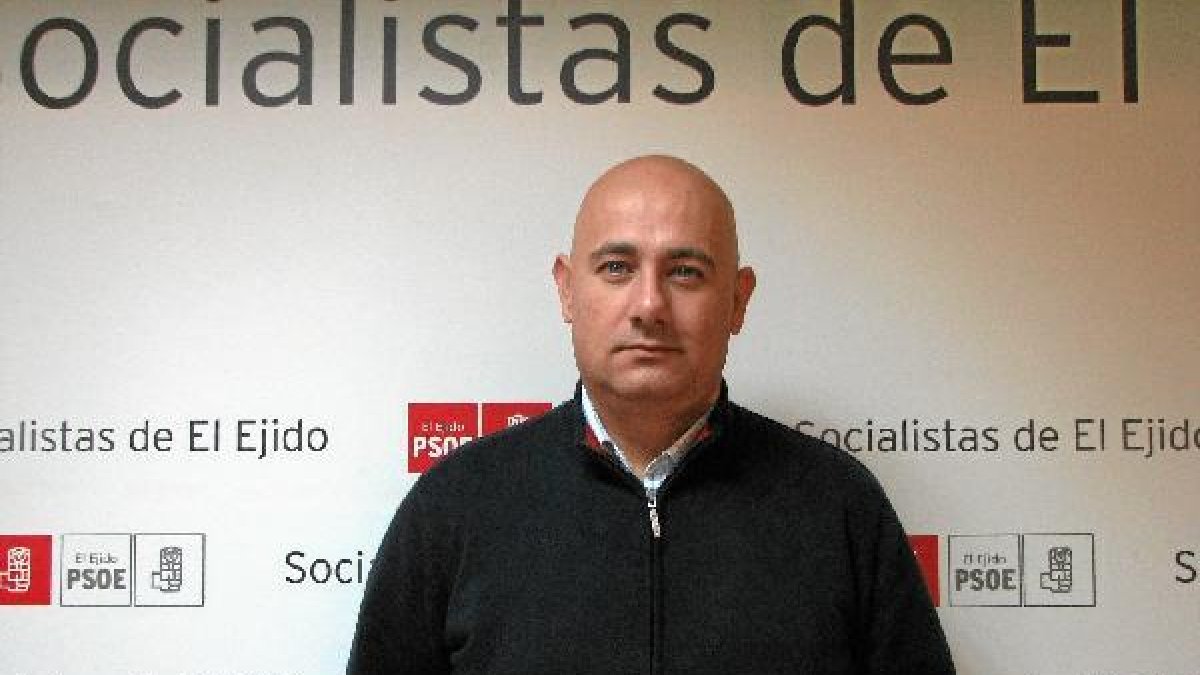 Juan José Callejón, secretario de Organización del PSOE de El Ejido.tyle>.apqj{position:ab