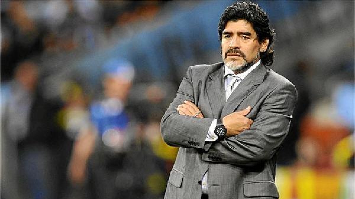 Diego Armando Maradona tiene ganas de volver a los banquillos.e