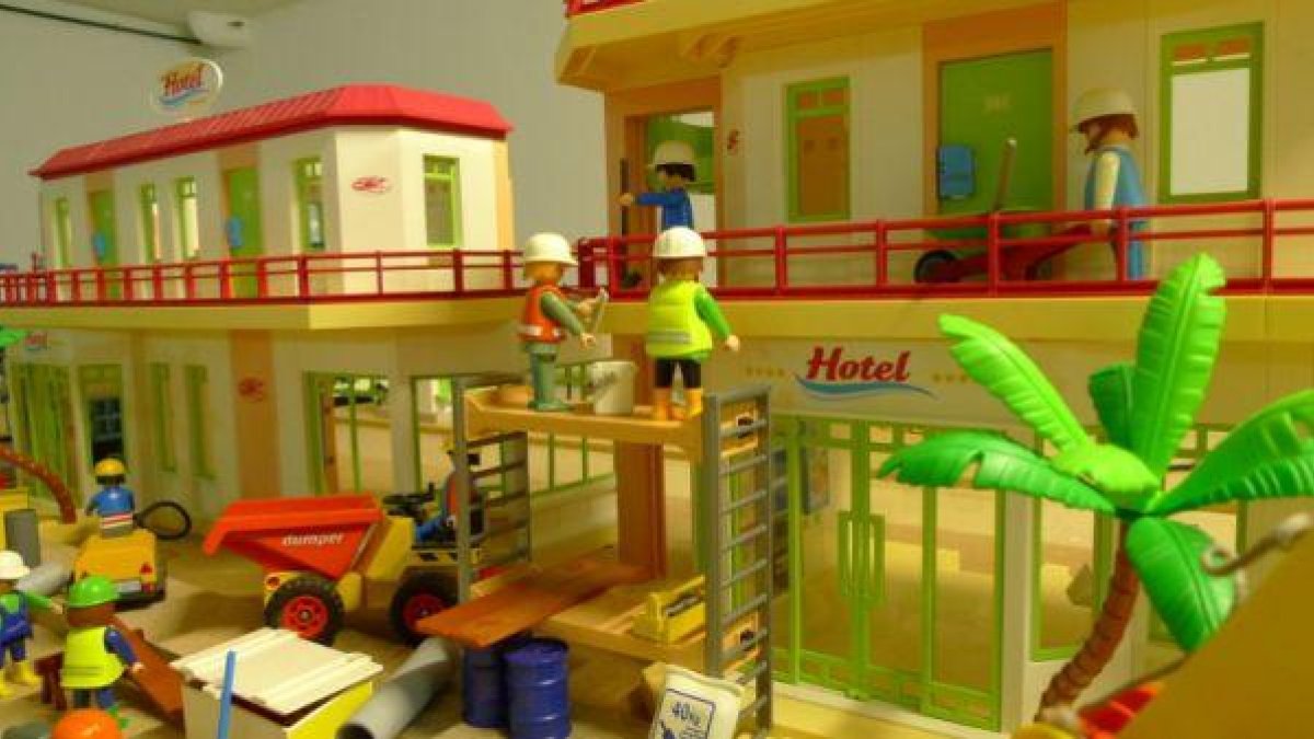 Ciudad en obras de Playmobil en El Ejidox,auto,