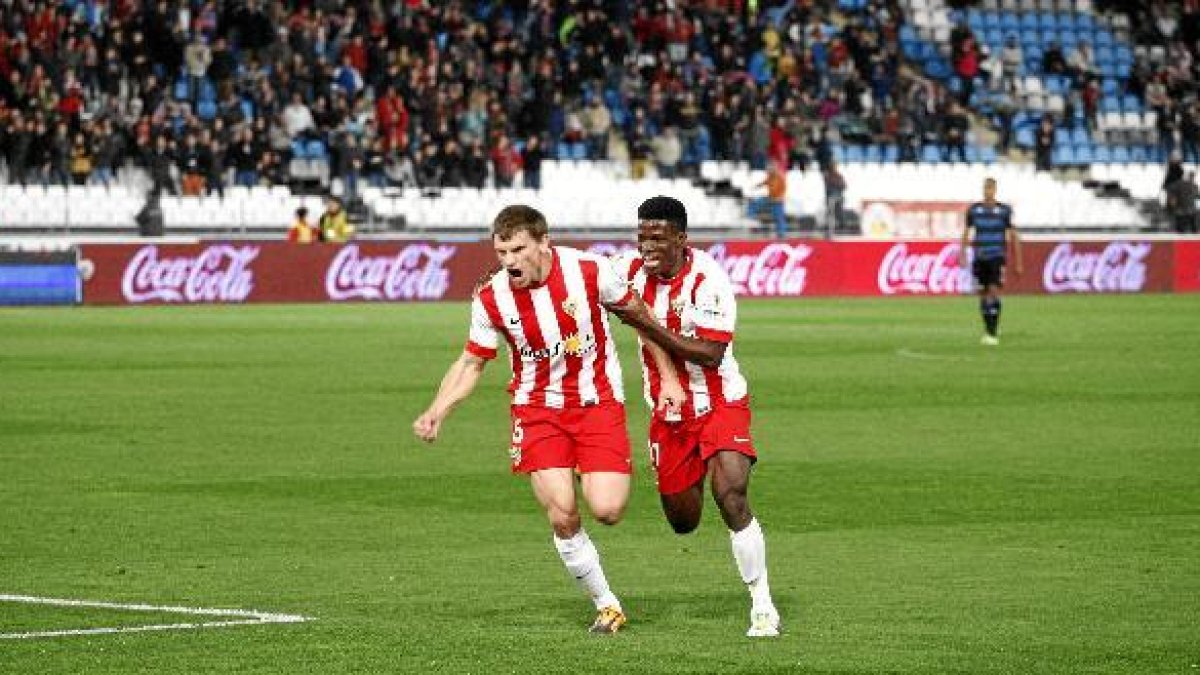 Dubarbier hizo el 1-0o,469px);}