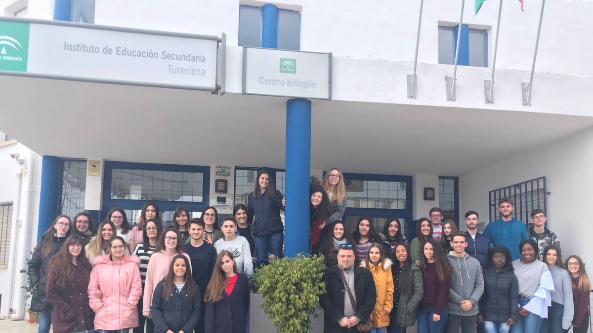 Alumnado del IES Turaniana que ha participado en el proyecto.
