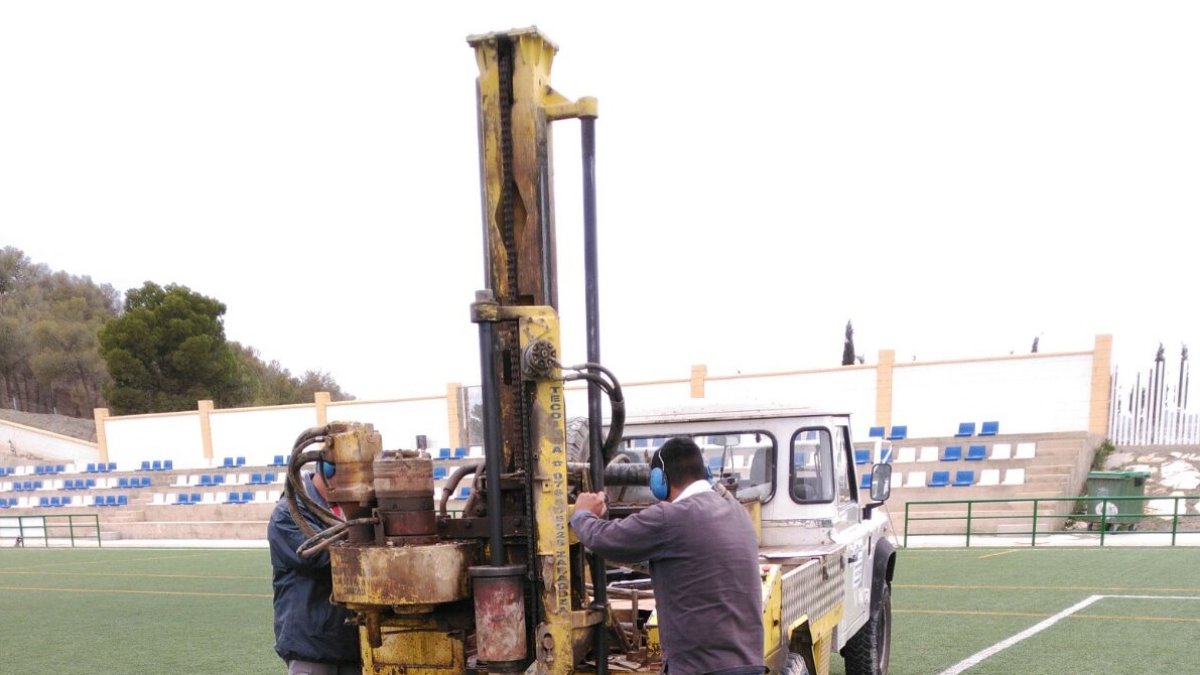 Máquina trabajando días atrás en el campo.