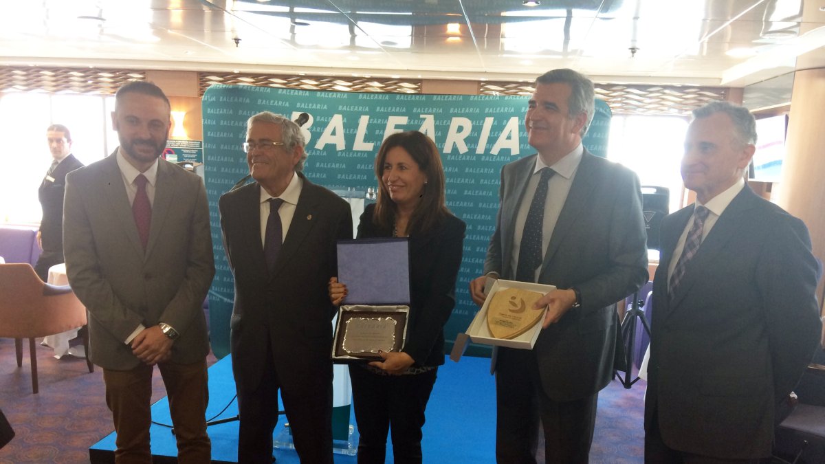 Presentación de la nueva línea Almería-Melilla