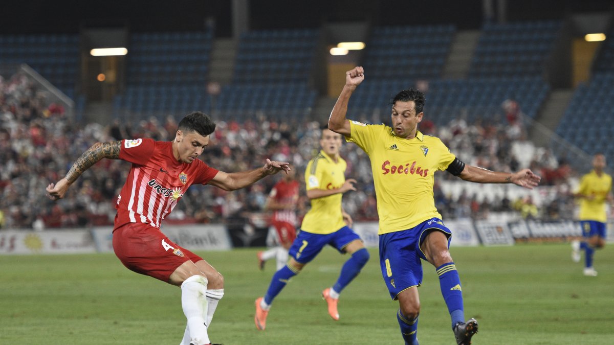 Ximo Navarro en el Almería-Cádiz.
