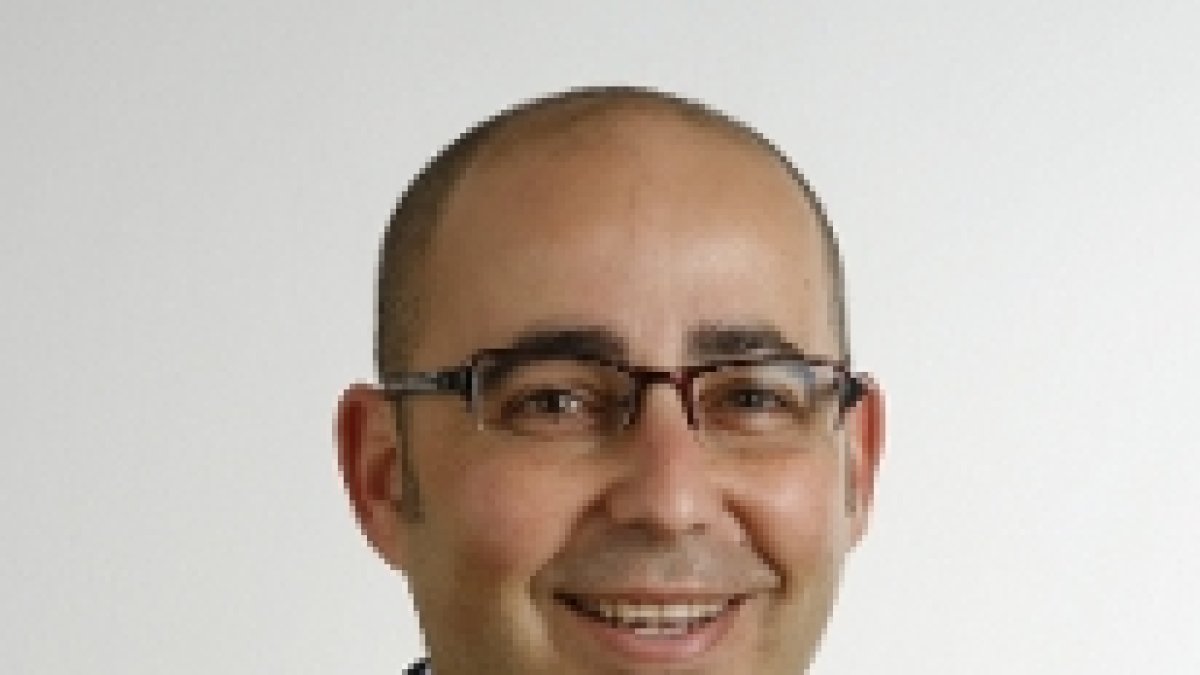 El alcalde del municipio, Domingo Fernández.