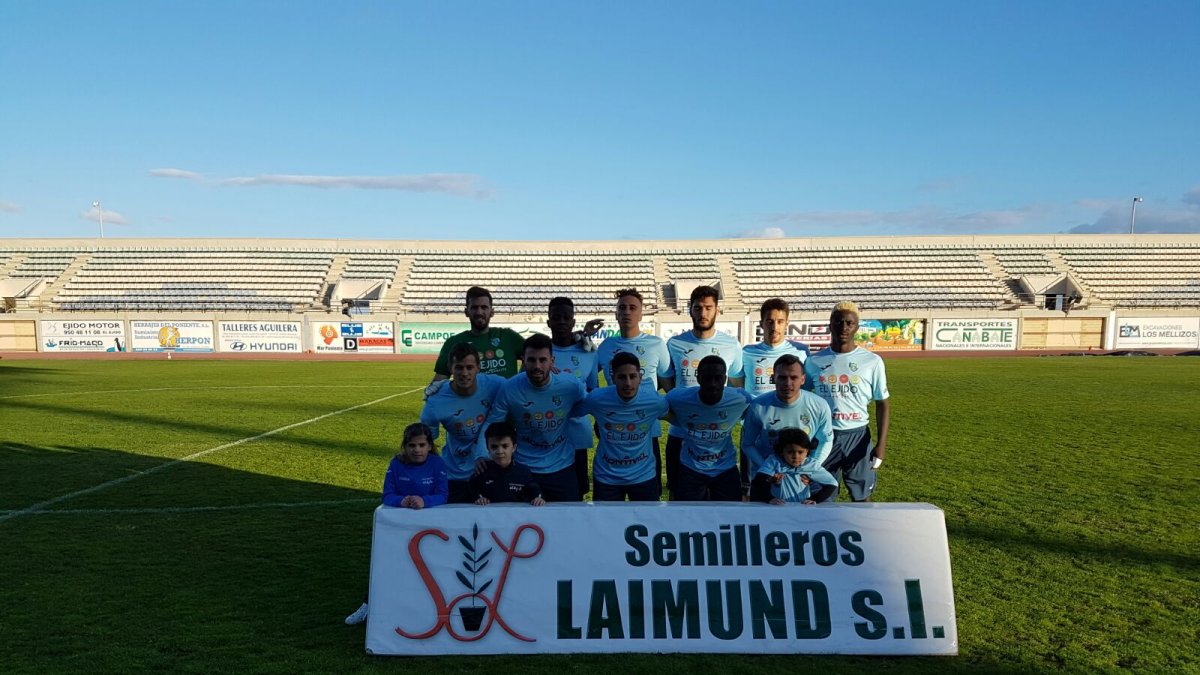 El once del CD El Ejido.