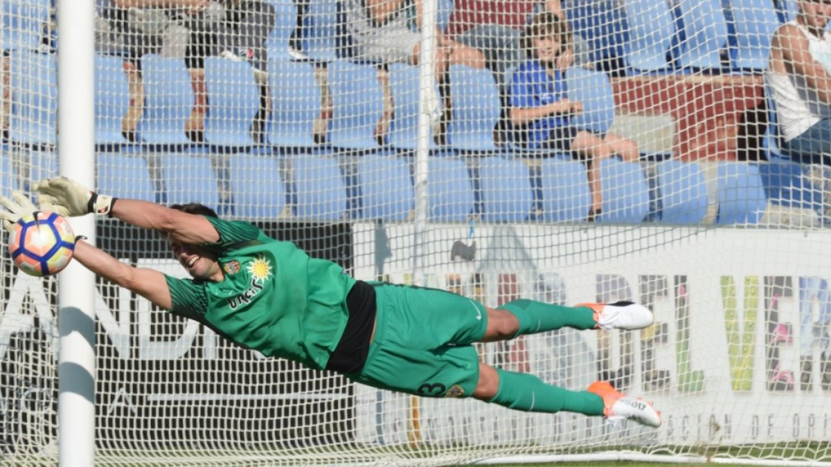 Casto, en el partido en Huesca.