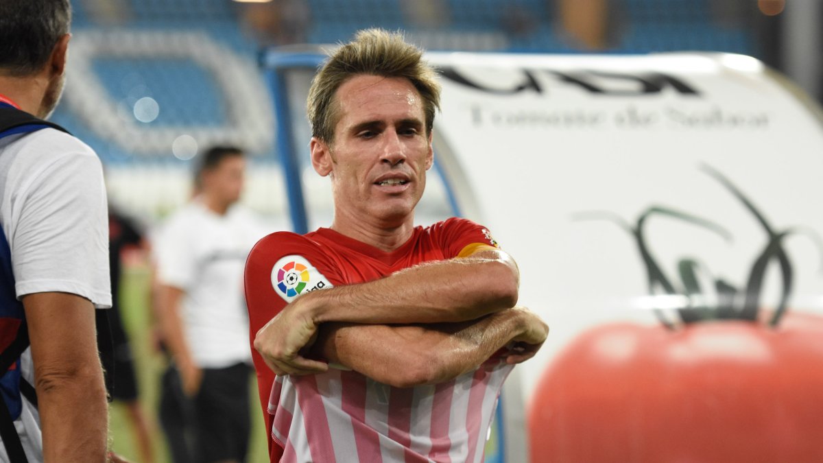 Corona, con cara de sufrimiento.