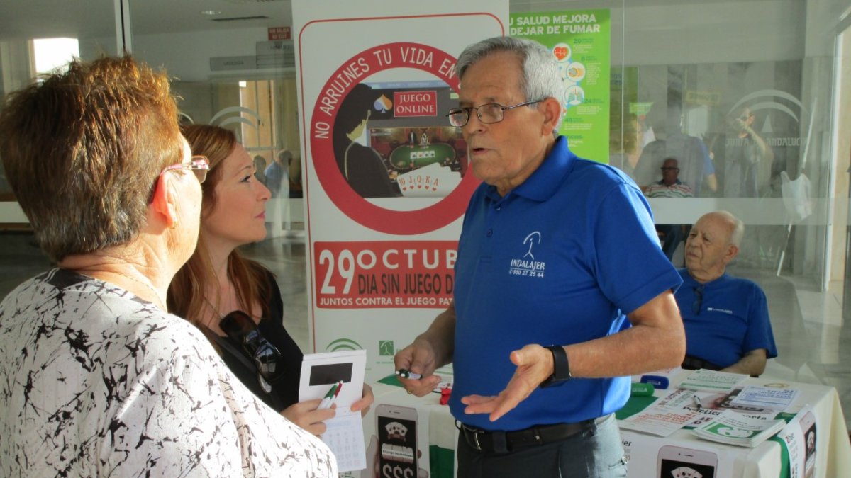 El presidente de Indalajer, Manuel López, durante un acto de la asociación.