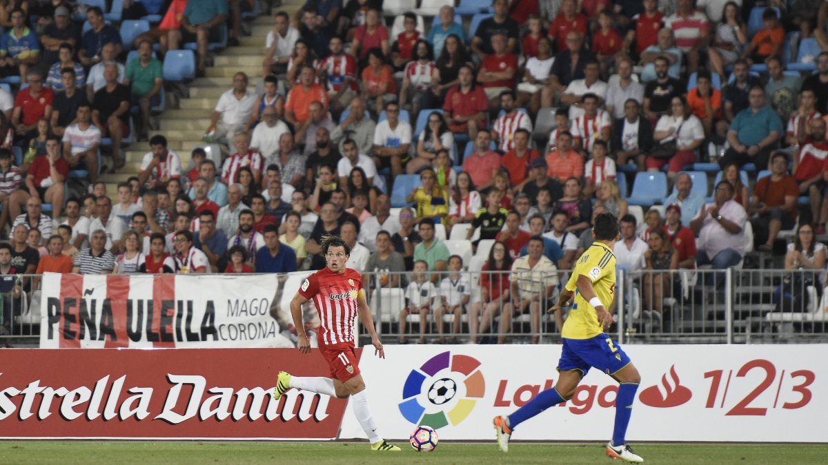 Dubarbier en el primer partido contra el Cádiz.