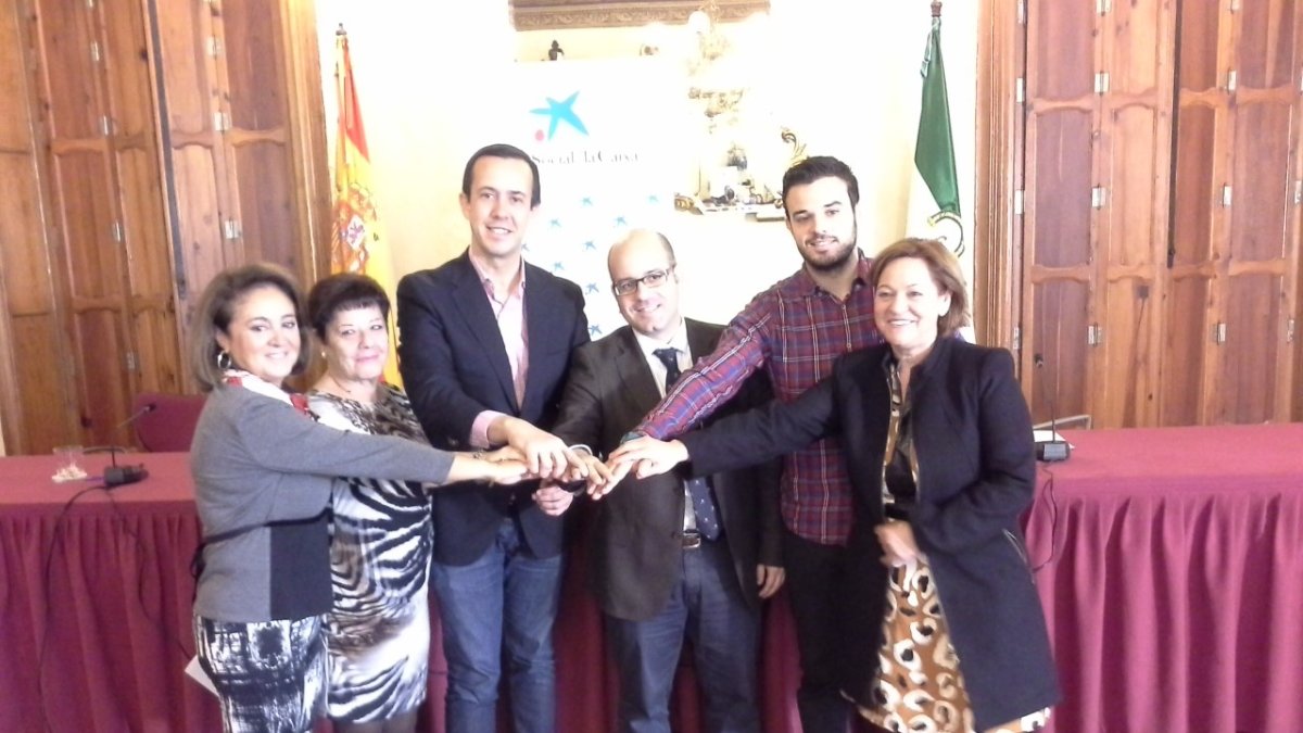 Rosa Onieva, María Luisa Martín, José María Martín, Amador Carmona, Óscar Bleda y Clementina Ortiz.
