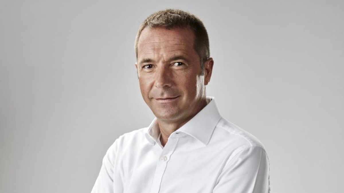 Manu Carreño es líder de la radio deportiva.